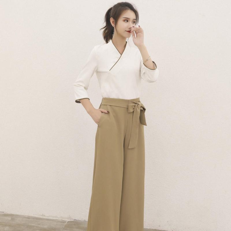 やり方服 レディース 足揉み療治 足浴 外科手術用 科学技術者服 美容師服 書き割り 美容院 せっ生館 赤ちょうちん相応う 好いたらしい 労働者階級