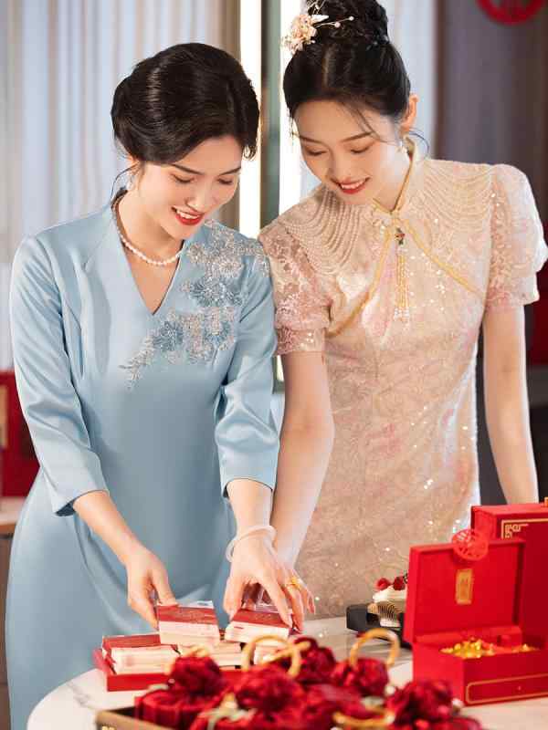チャイナドレス レディース 秋冬 ママ 結婚式 礼服 気質 新中式 デザイン 華やか スタイル フォーマル 着物 ドレス 女性 慶事 装い 優雅 シルエット ベージュ系 ピンク系 赤系