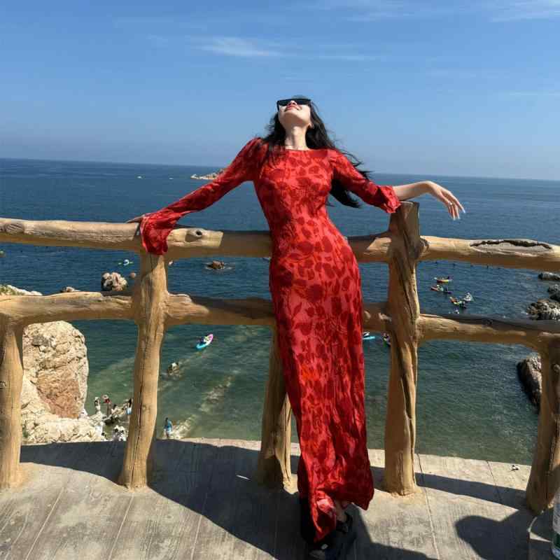 レディース 衣裳 春 真っ赤花柄 ロング丈 太陽フレア袖 酉の方角見澄ます 曲がった撥ねのける か細い相応う 雅びやか 女子らしい 表現スタイル 上半身伝達ルート 目立たす 口さかしい 影ぼうし