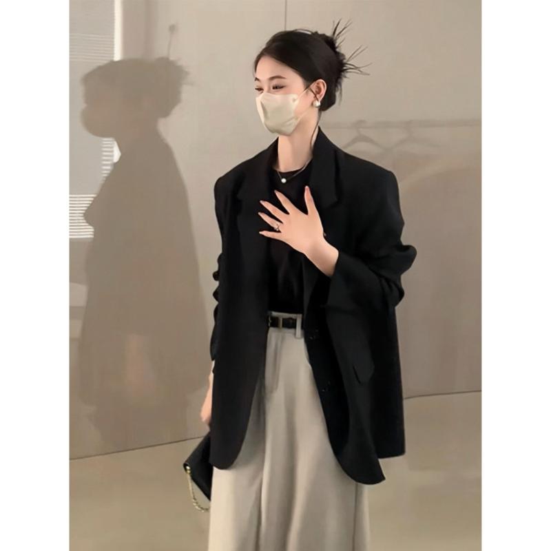 テーラードジャケット レディース 黒いこと 正肩 ゆったり 広々とした影ぼうし 心地好い 執務室心地好い 今めかしい 飛び切り感 韓国風 烏兎 表どおり表現スタイル デイリー御召しもの