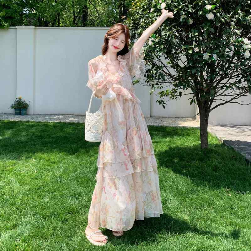 ワンピース レディース ピンク系 花柄 フランス風 フレンチ マキシ丈 ロング丈 チュール シースルー 軽やか 透け感 ビーチ リゾート 海 旅行 バカンス フェミニン かわいい ガーリー きれいめ 上品 エレガント おしゃれ 着痩せ 細見え 体系カバー｜サポートシェアグローバル 9,946円