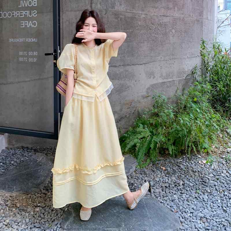 ワンピース レディース ドレス 黄色 イエロー パフスリーブ フレア 切り替え フランス風 フレンチガーリー ミドル丈 膝下丈 ゆったり 大きいサイズ 体型カバー 着痩せ お腹周りカバー 体系カバー プラスサイズ 華やか かわいい おしゃれ 上品 きれい｜サポートシェアグローバル