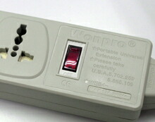 楽天市場 トラベルグッズ 海外対応 250v高電圧対応 6個口マルチテーブルタップ 海外用電源タップ Wonpro Wes4 D109 海外電気club