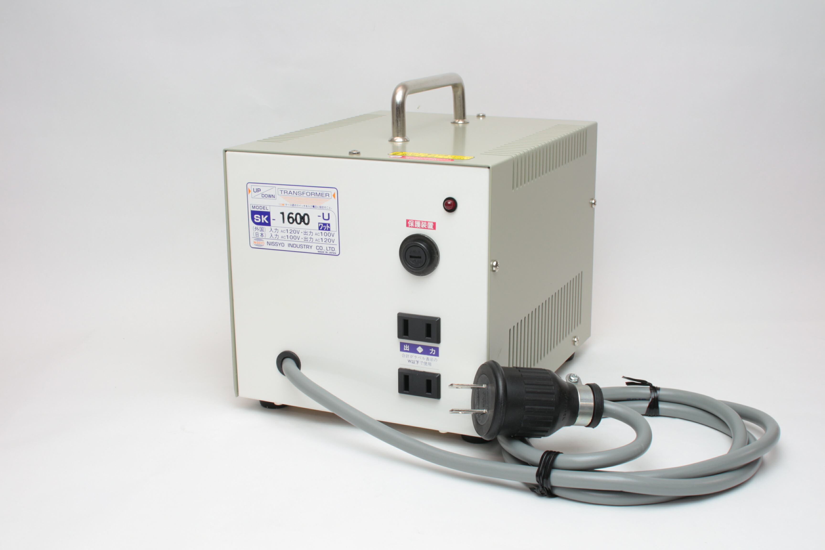1500W アメリカ、カナダ、台湾用ステップダウントランス