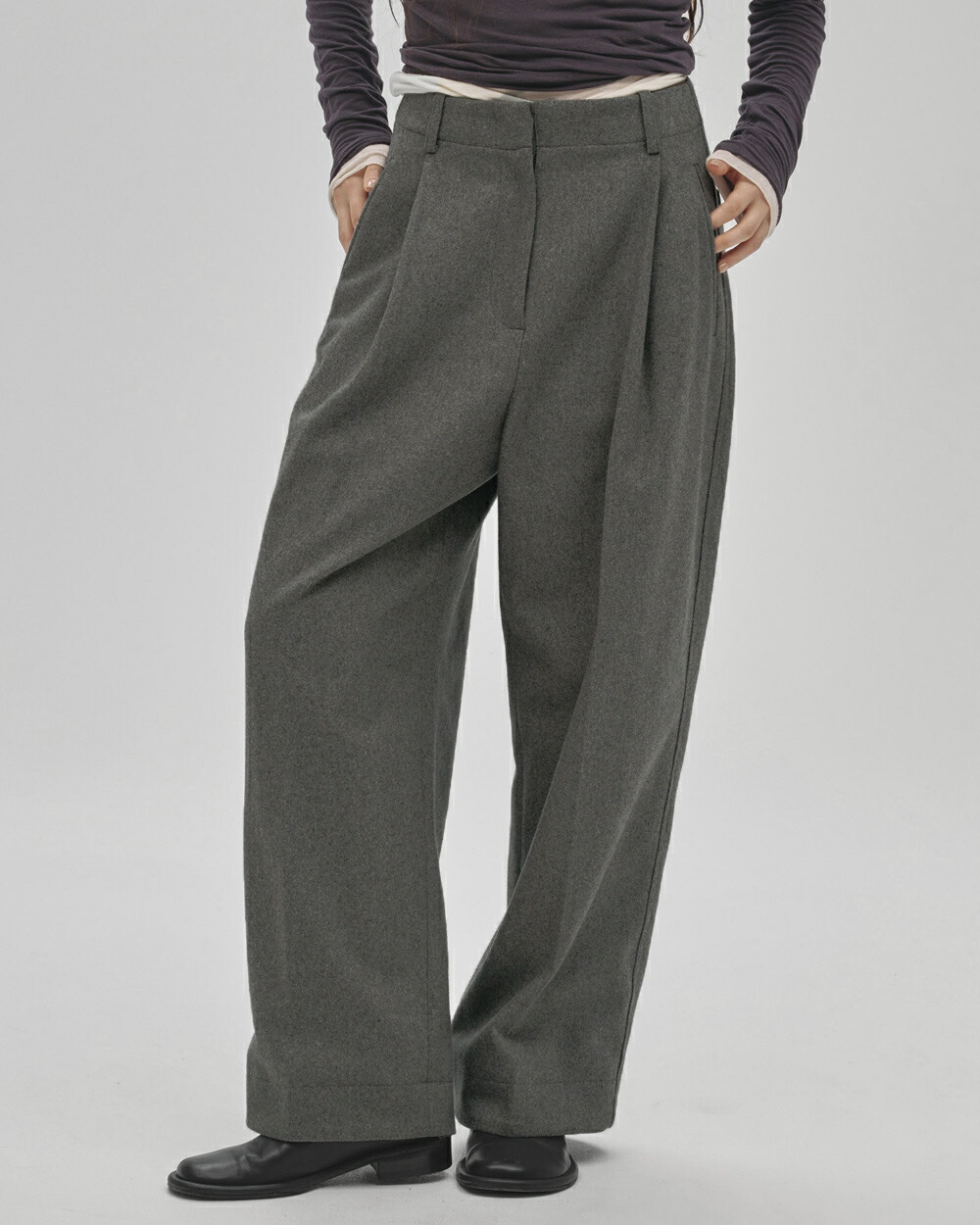 【予約受付中】【再販】【リピート】TODAYFUL トゥデイフル Wool Painter Pants ウールペインターパンツ 12620716※2026年12月中旬~2027年1月中旬入荷予定|エリナストア