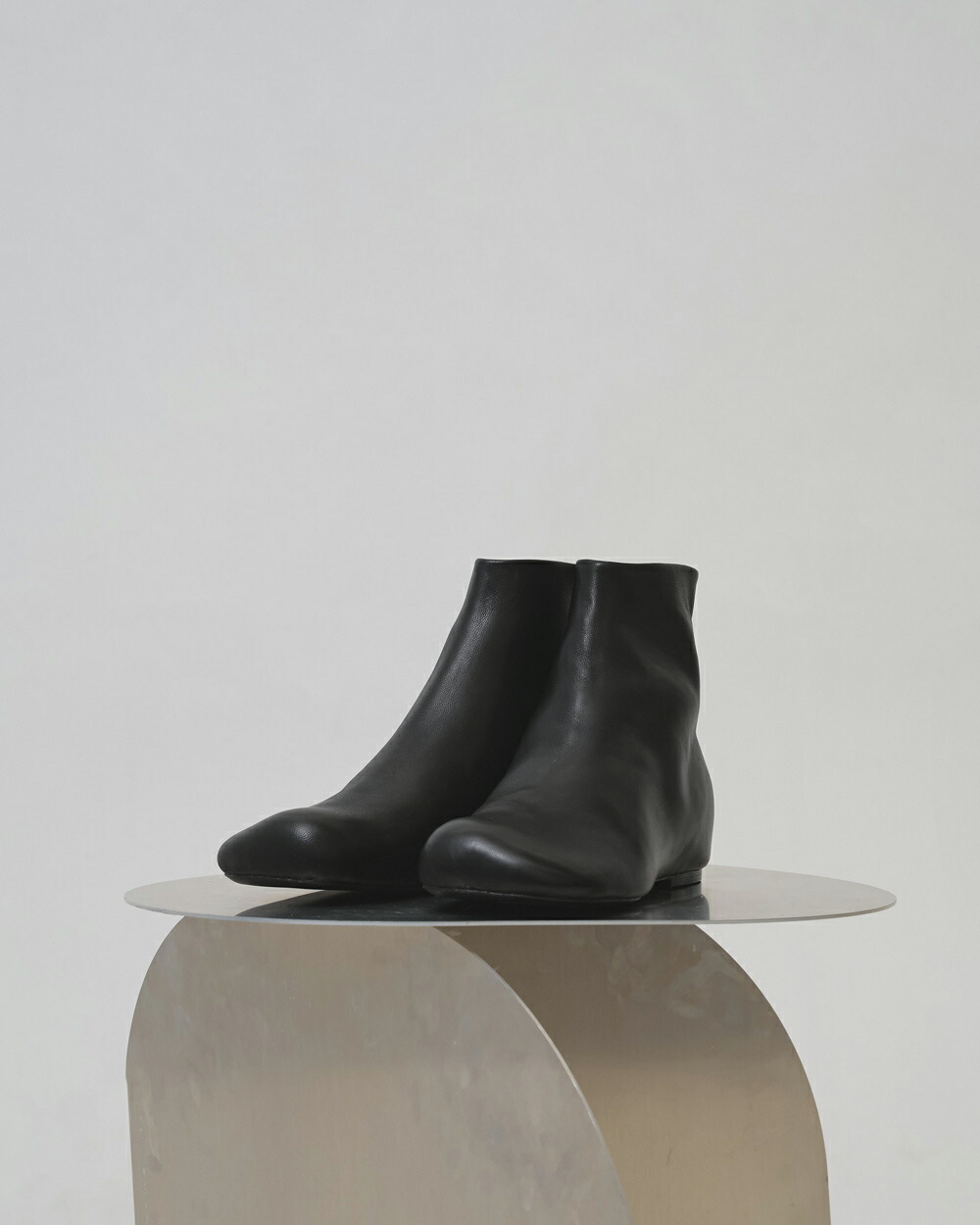 【6/7まで尖んがり5％聞きとどける】【取っておく受け付け中】TODAYFUL トゥデイフル Square Leather Flat Boots スクエアレザーフラットブーツ 12621019※2026年11月中旬～12月中旬入荷予定を組む