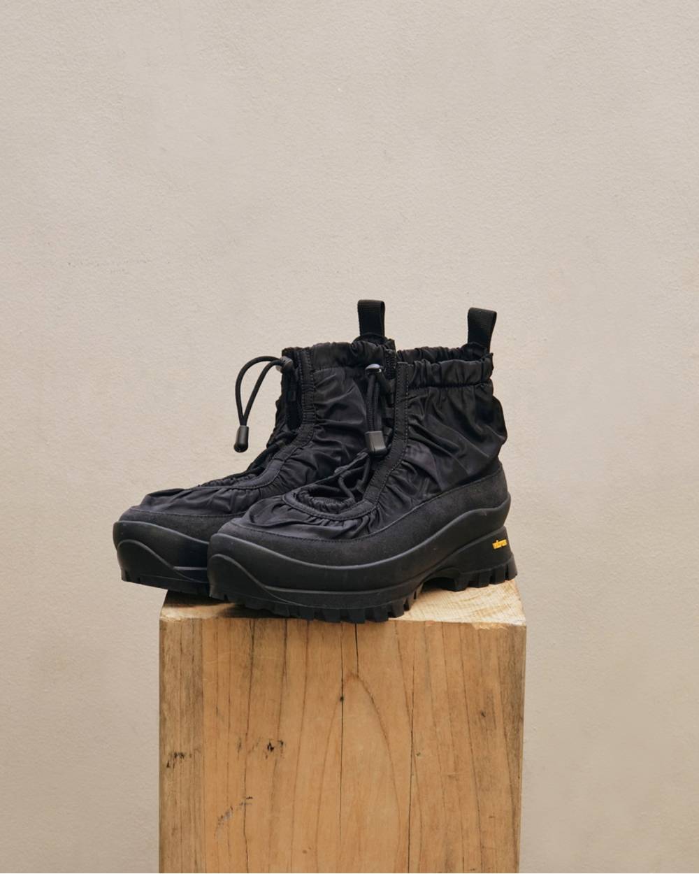 【再販】【再び述べる】【取っておく受け付け中】TODAYFUL トゥデイフル Vibramsole Drawstring Sneakers ヴィブラムソールドローストリングスニーカー 12621046※2026年12月中旬～2027年1月中旬入荷予定を組む