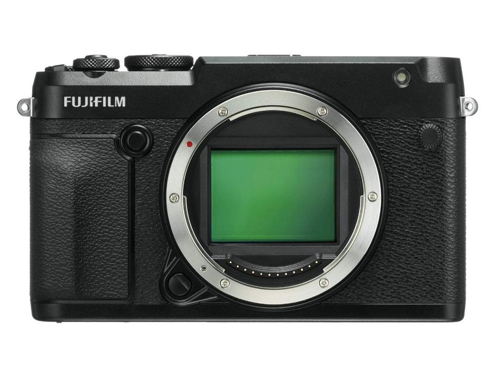 【中古】富士フイルム 中判銀鏡受け答え一眼 GFX 50R