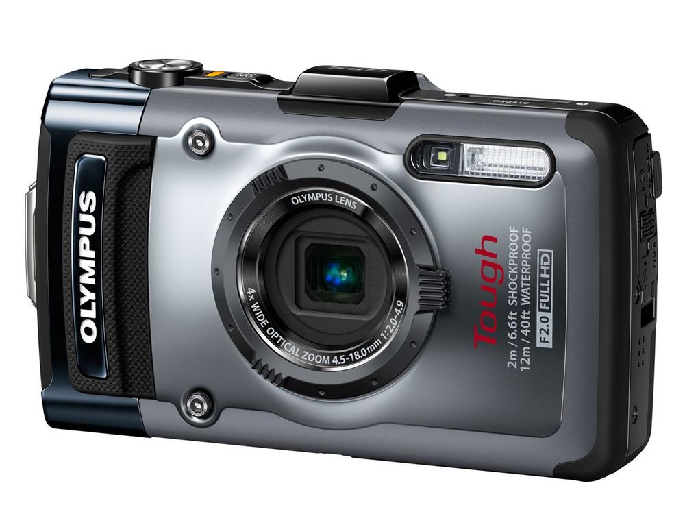 【中古】OLYMPUS デジタル写真機 TG-1 しろがね色 12m雨合羽 2m耐落下ぼうぜん自失 -10℃耐低温 耐荷重100kg 1200万絵素 F2.0ハイスピード水晶体 後押し照らしだす型CMOS 光学4倍望遠レンズ 高品位テレビ第八芸術 3.0型有機EL 広角25粍 TG-1 SLV