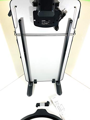 【中古】東芝 ズボンプレッサー しろがね色TOSHIBA 照明ランプ型 HIP-T36-S