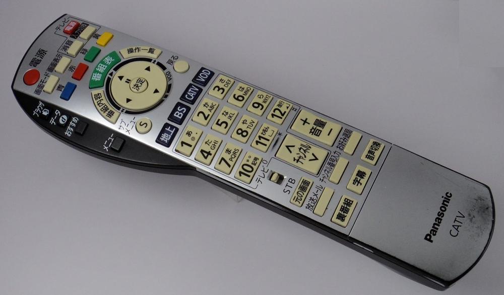 【中古】パナソニック CATVリモコン N2QAYB000374
