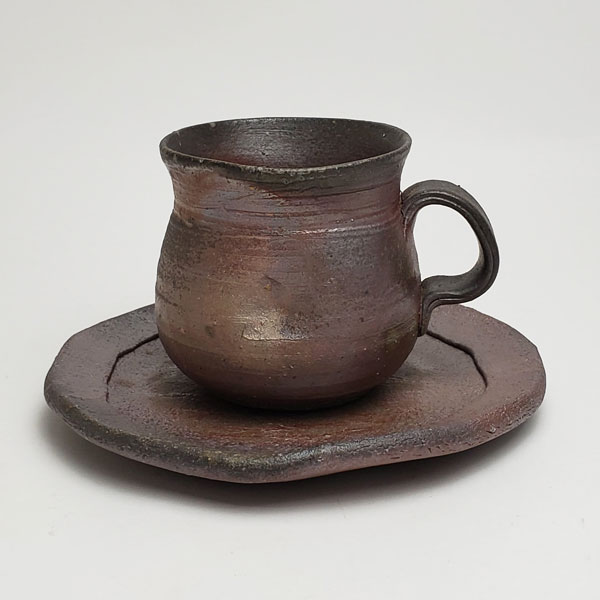 備前焼 岡部享憲 作 キャフェ碗皿（岡部-05）| 今めかしい 日本製 芸術品 和食器 瀬戸もの 珈琲優勝杯 珈琲碗皿 キャフェ優勝杯 父の日 母の日 差し上げ物 差し上げ物 岡山県