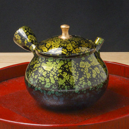 常滑焼 昭龍作 金と青碧珠型 急須 セラメッシュ 270竓  Y17 | きゅうす 今めかしい 日本製 深蒸し茶 茶 茶の葉 勝手もと雑貨 焼き物 瀬戸もの ティーポット 差し上げ物 差し上げ物 とこなめやき 食器 和食器