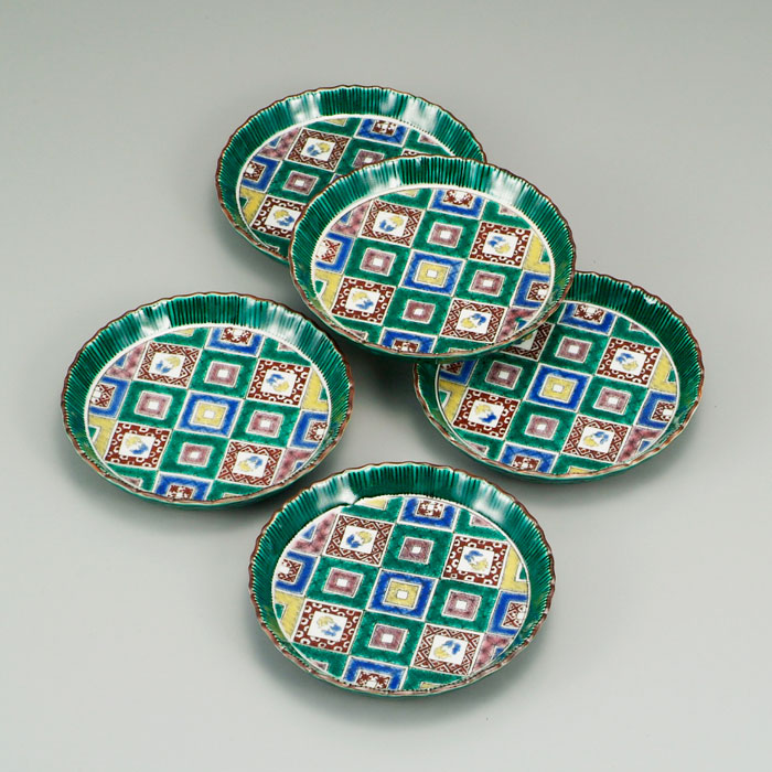 国際ブランド 楽天市場 九谷焼 5 5号 皿揃 石畳の図 送料無料 Ap5 0153 プレート おしゃれ 中皿 銘々皿 菓子皿 中鉢 ケーキ皿 デザート皿 和食器 その他 九谷 石川県 陶製 磁器 陶磁器 プレゼント ギフト 贈答用 食器 結婚祝い 婚礼祝 新築祝い 米寿 傘寿 喜寿