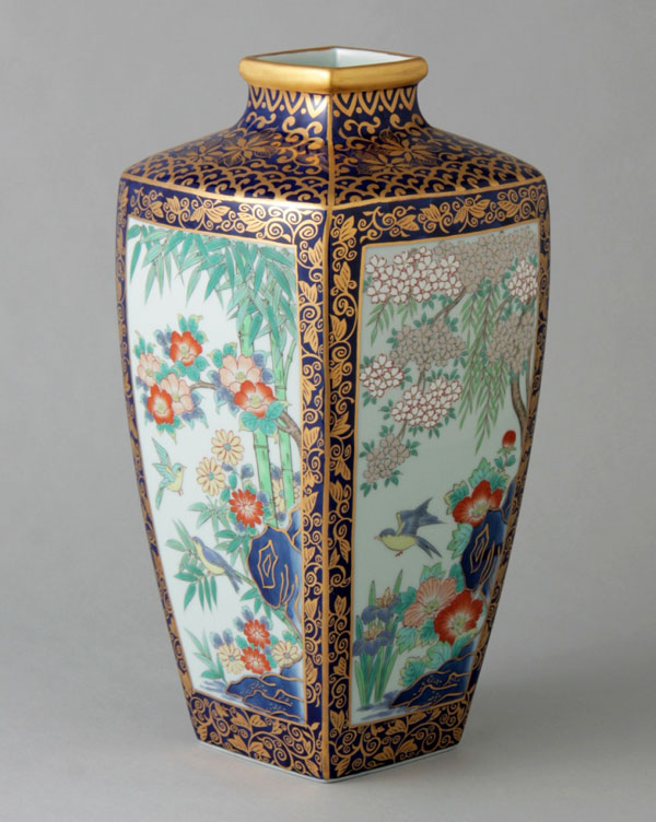 有田焼 華生窯 白菊花盛 陶器 国宝級 繊細 緻密品 有田焼 華生窯 白菊花盛 陶器 国宝級 繊細 緻密品 有田焼 華生