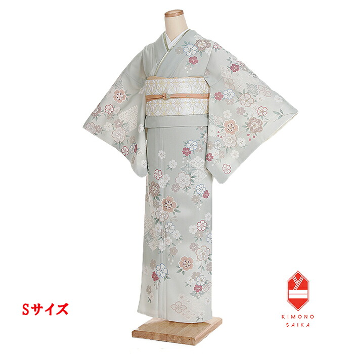 【レンタル】【Sサイズ】訪問着 小柄な方用 くすみグリーン 桜に有職紋様 ジャパンスタイル お宮参り 七五三 入学式 卒業式 結婚式 披露宴 列席 母親 送料無料 付下げ フルセット きもの 20代 30代 40代 50代 最新コーディネイト くすみカラー フォーマル礼装