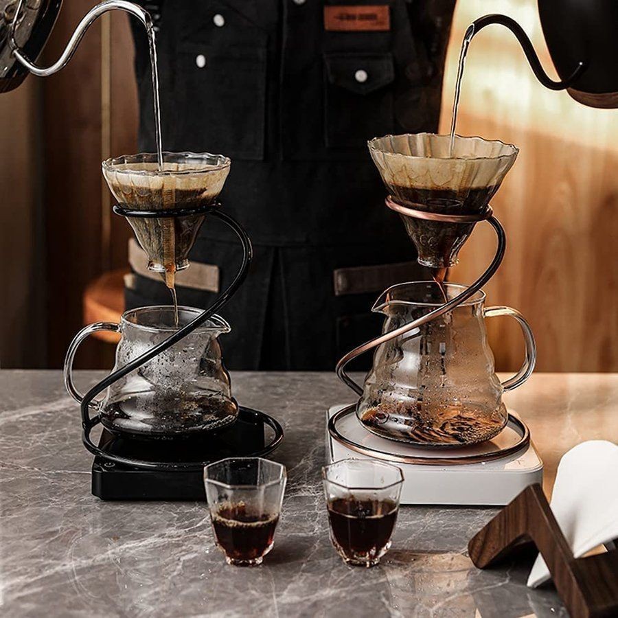 コーヒードリップセットにコーヒーサーバー ガラス透過 コーヒードリッパー クリア ドリップスタンドが含まれています おしゃれガラスコーヒーフィルターセット