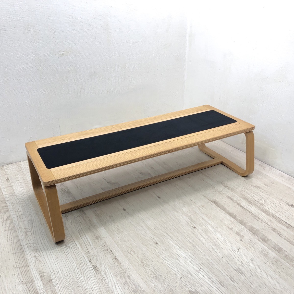 【中古】無印良品 MUJI リビングでも夕ご飯でもつかえる長椅子 オーク材材 ひな形のみ 幅110珊