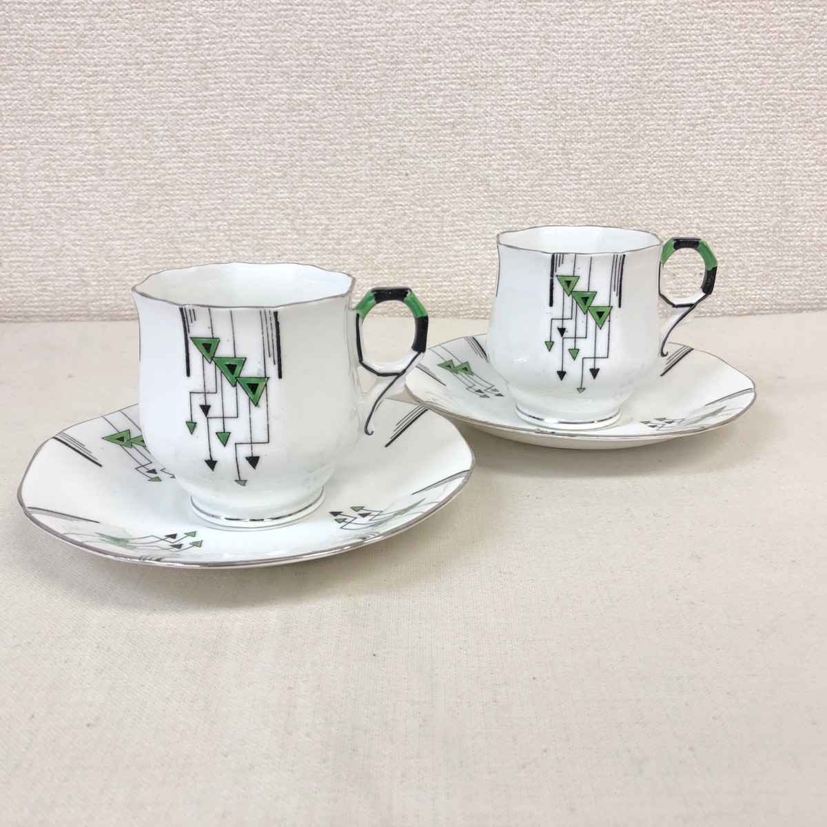 【中古】Sutherland China サザーランド・瀬戸もの 優勝杯＆平円盤 2客仕掛ける  1920～1930年月日 ビンテージ 墨付き デコ・ソウザ イングランド