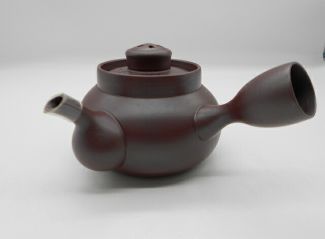 楽天市場】実山作 松彫り丸型急須【萬古焼 万古焼】 [紫泥急須 作家