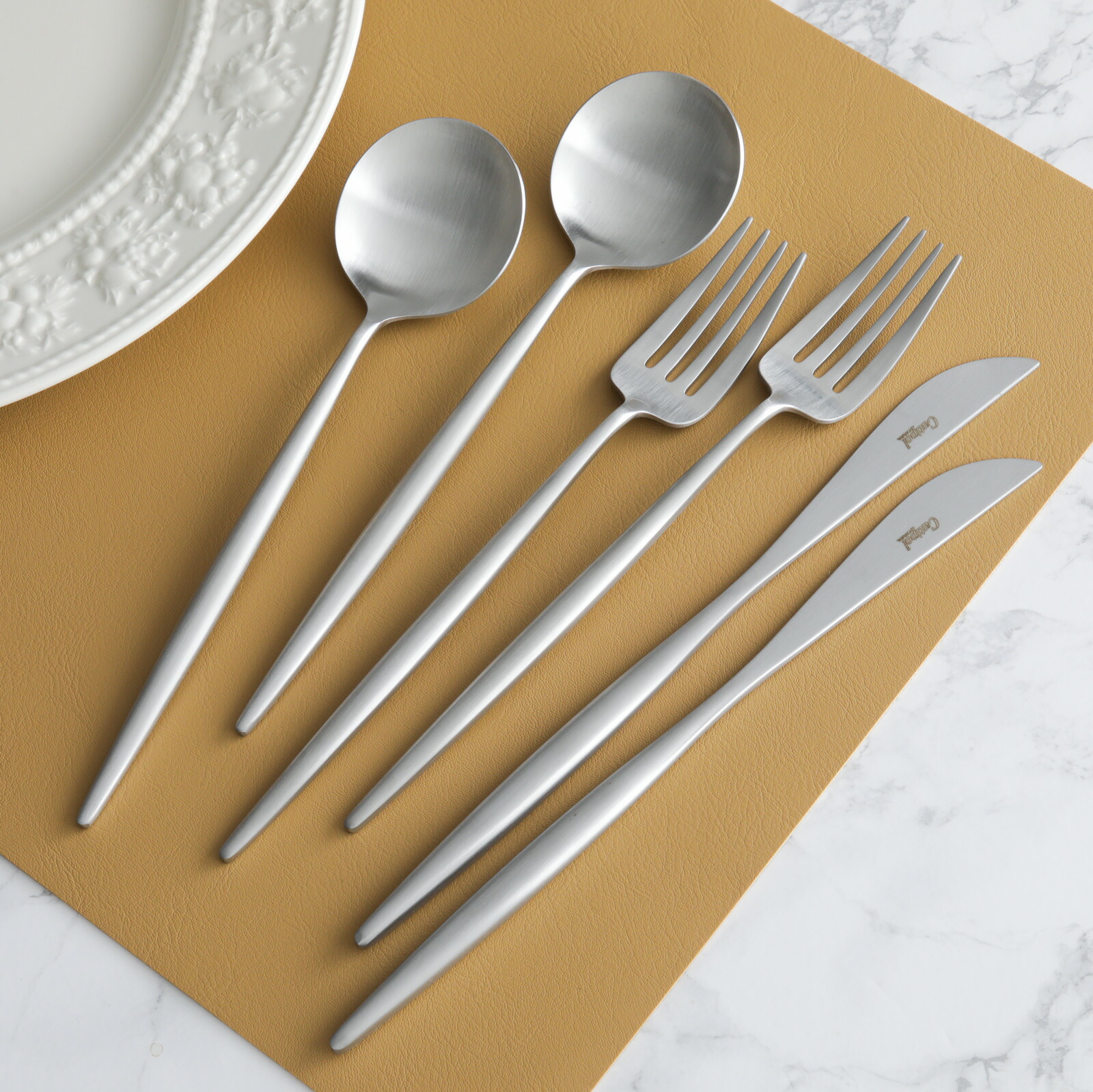 楽天市場】【正規取扱店】 クチポール MOON デザート 2本セット マット