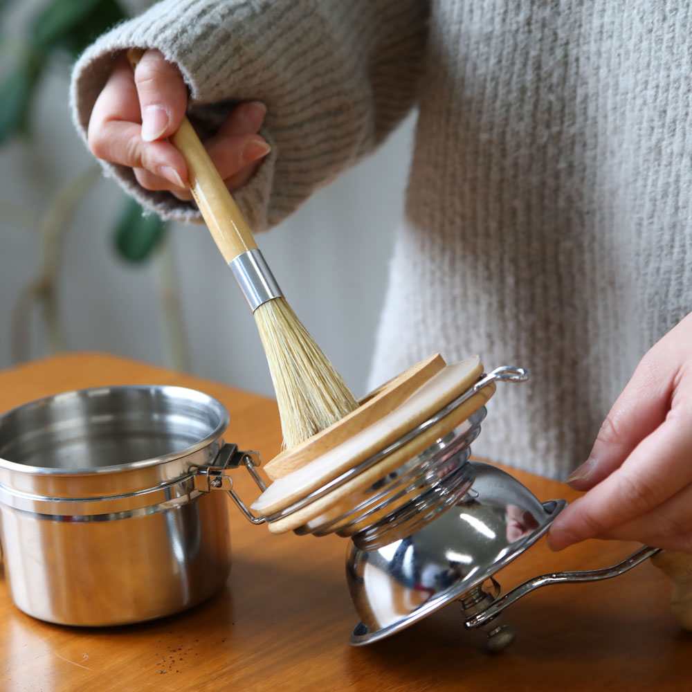 グラインダーブラシ 青芳 バールコーヒー 豚毛のミル用お手入れブラシ コーヒーグッズ 以上節約 お掃除ブラシ ブラシ コーヒーミル 珈琲道具 プロ仕様