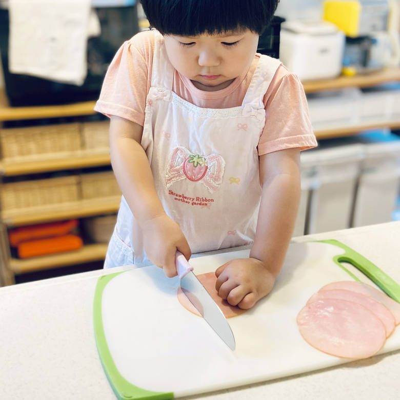 【ランキング1位】 貝印 こども包丁 キッズ包丁 子供 子ども 用 プレゼント セット 小学校 かわいい 食洗機 クリスマス 保育園 幼稚園 小学生 キッズナイフ 知育 食育 リトルシェフクラブ こども キッズ 入学 卒業 ギフト プレゼント 初めて 親子 ステンレス 安全 2 3 7歳