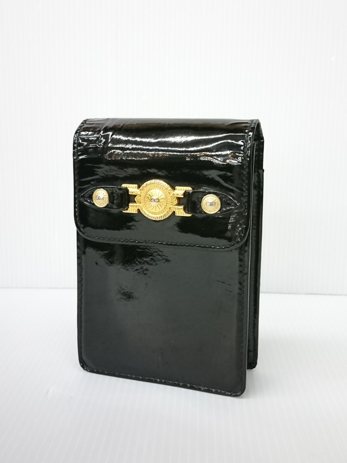 ジャンニ ヴェルサーチ シガレットケース 楽天市場】GIANNI VERSACE ジャンニ ヴェルサーチ ベルサーチ