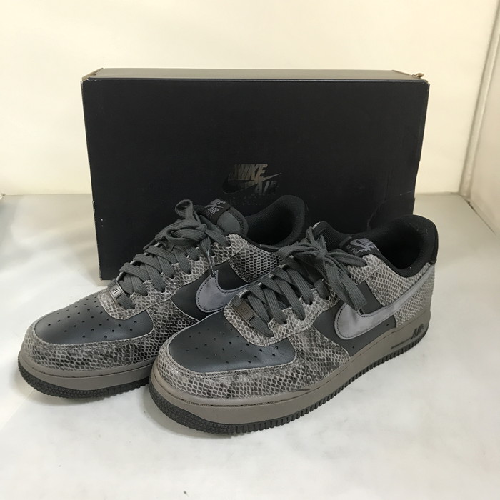ナイキ エアフォース1 07/LV8 HF2898-001 [jgg]【中古】