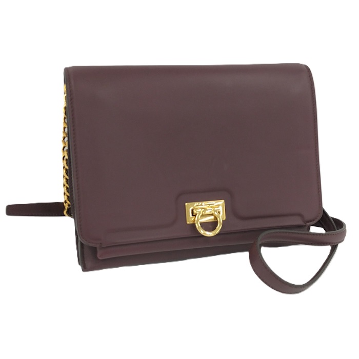Salvatore Ferragamo ショルダーバッグ ガンチーニ レザー ワインレッド 21H984【中古】