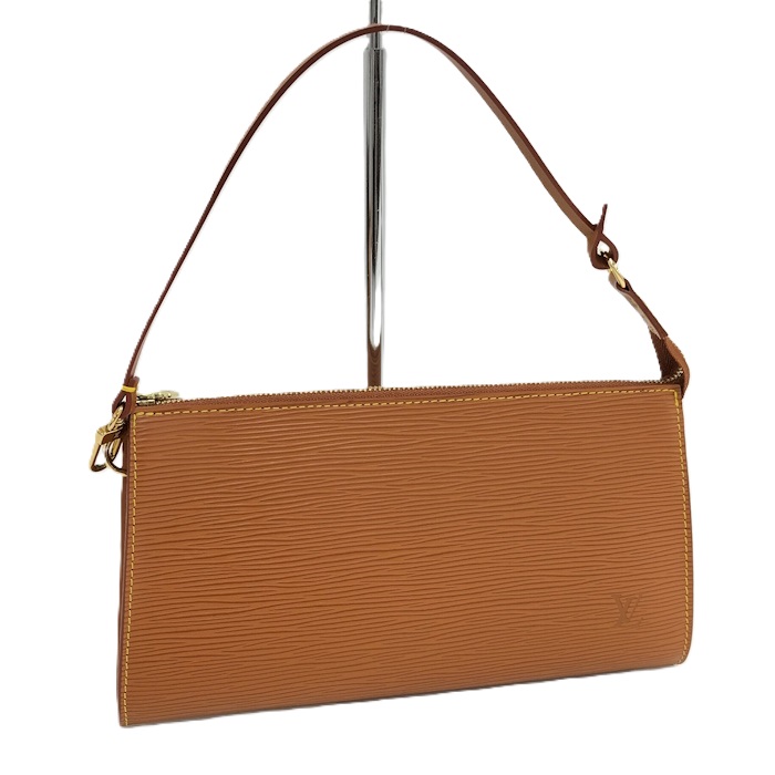 LOUIS VUITTON ポシェットアクセソワール ハンドバッグ エピ レザー ジバングゴールド M52948【中古】