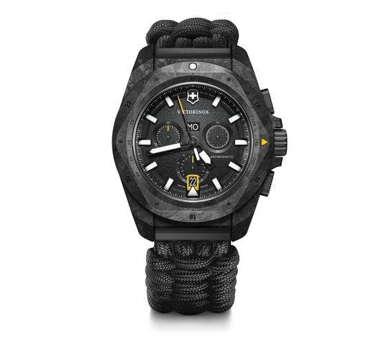 国内置き目VICTORINOX【ビクトリノックス【INOX Chrono】【イノックス クロノ】炭素入れもの パラコードストラップ 特車が踏んでも壊れないウォッチ【241989.1】
