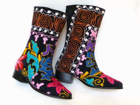 【在庫限り送料無料】トルコ製ウズベキスタンのスザニ刺繍を使ったブーツ：37号（日本サイズ23.5）【人気のトルコ雑貨】【RCP】