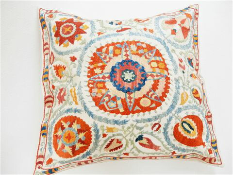 楽天市場】スザンニ クッションカバー/ウズベキスタン45×41cm シルクの