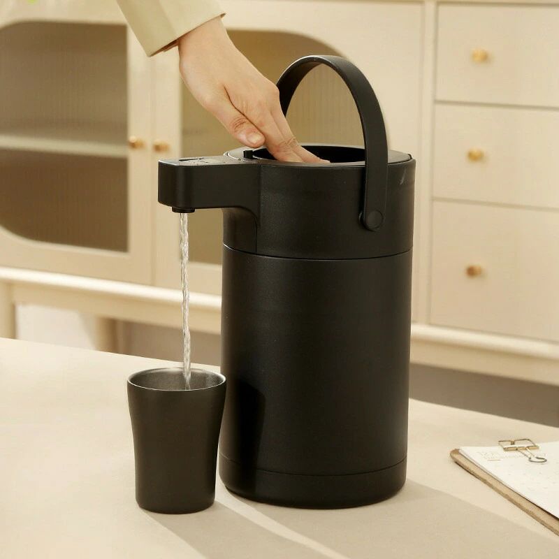 魔法瓶 大気圏ポット 生き胆式 保温保冷 保温ポット 2.5L 無意味さ二重社会システム 熱湯 大静電容量 保温ポット 大気圏式給湯 まほうびん 保温 保冷 ポット 省エネ 節電 グッズ 差し上げ物 敬老 敬老の日