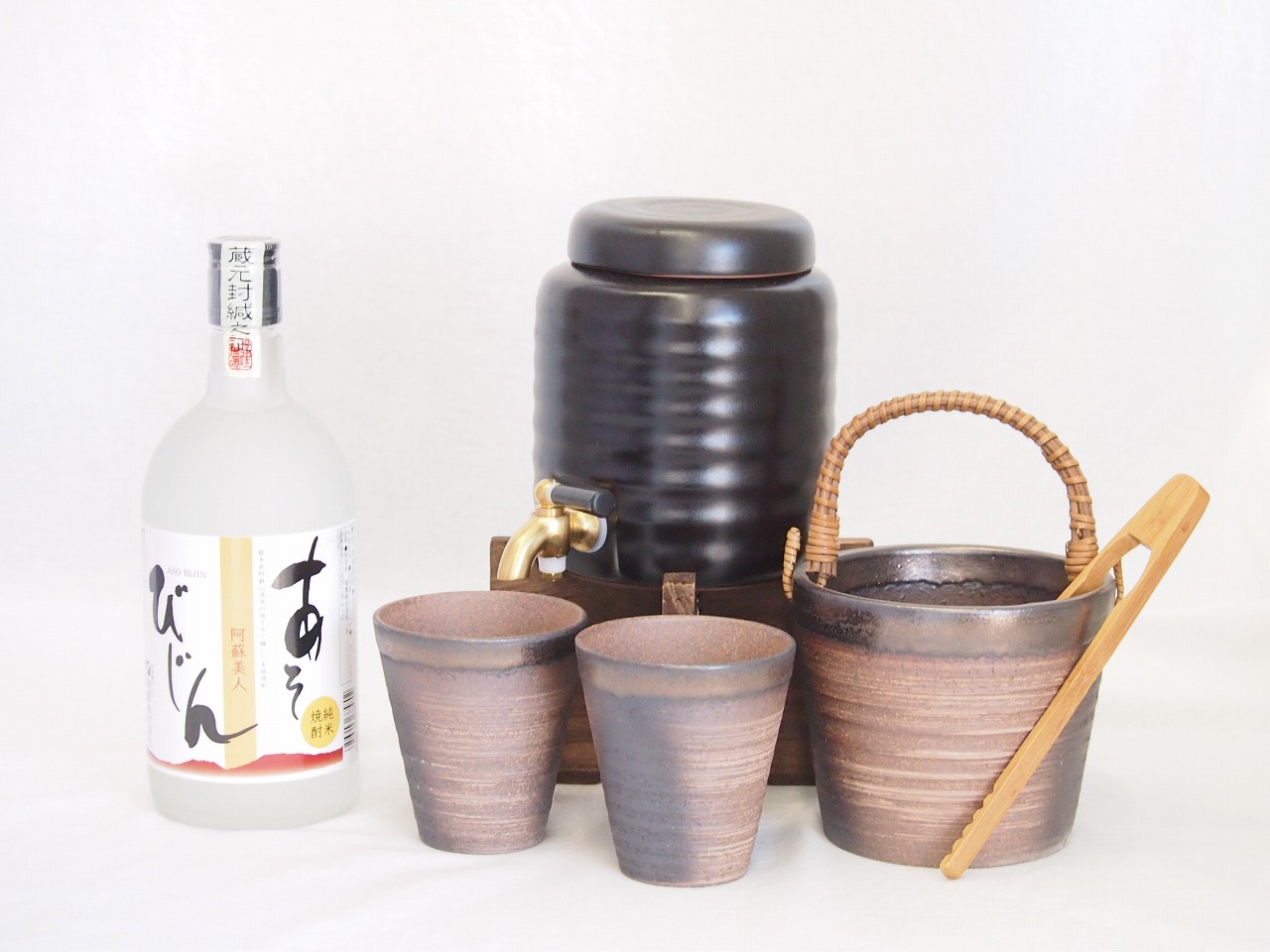 本格焼酎サーバー1000cc(18cm×24cm 1kg)萬古焼ペアカップ氷入れ竹トングセット瑞鷹 純米焼酎 あそびじん (熊本県) 720ml×1本