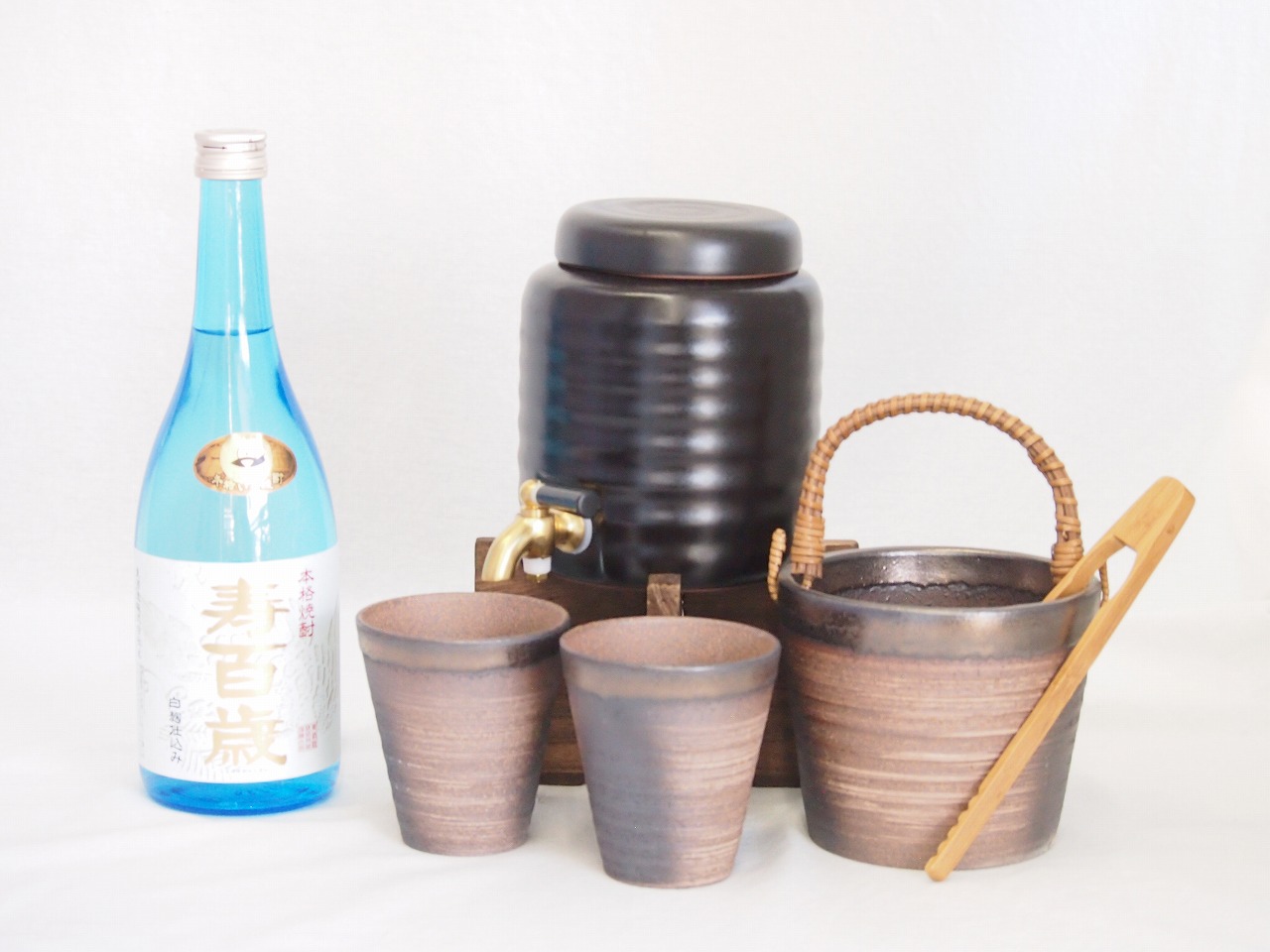 本格焼酎サーバー1000cc(18cm×24cm 1kg)萬古焼ペアカップ氷入れ竹トングセット東酒造 本格芋焼酎 白麹仕込み寿百歳 (鹿児島県) 720ml×1本 9,344円