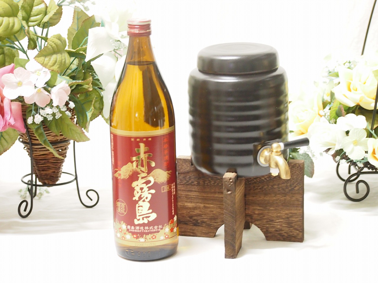 【最大2000円オフクーポン17日1:59迄】本格焼酎サーバー1000cc(18cm×24cm 1kg)セット(本格芋焼酎 赤霧島 25度720ml)焼酎サーバー説明書付