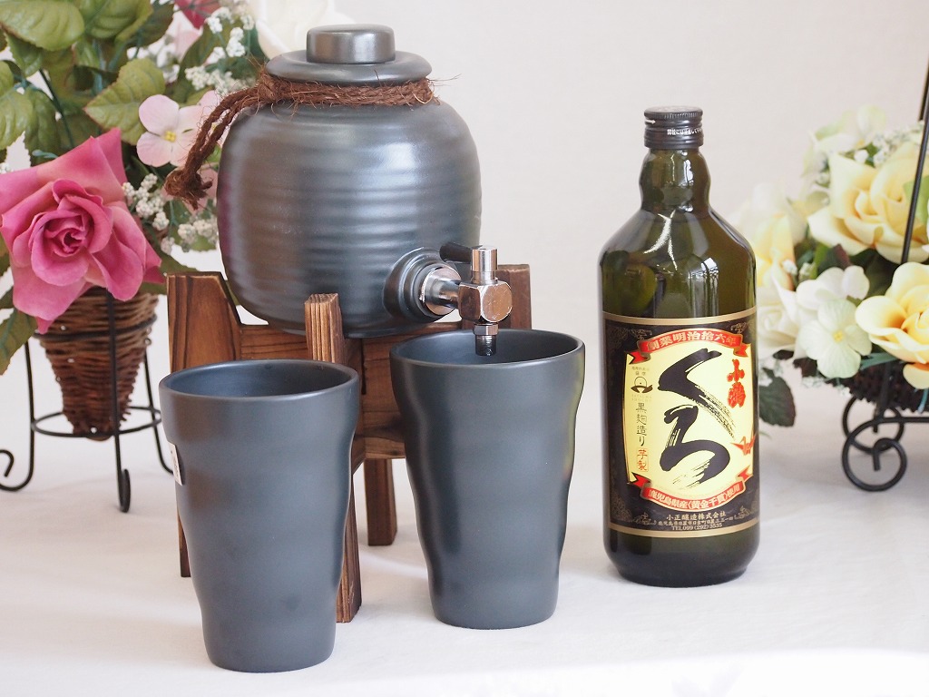 【楽天市場】焼酎サーバー豪華セットA6（人気の芋焼酎【くろ】720ml）：贈り物本舗じざけや