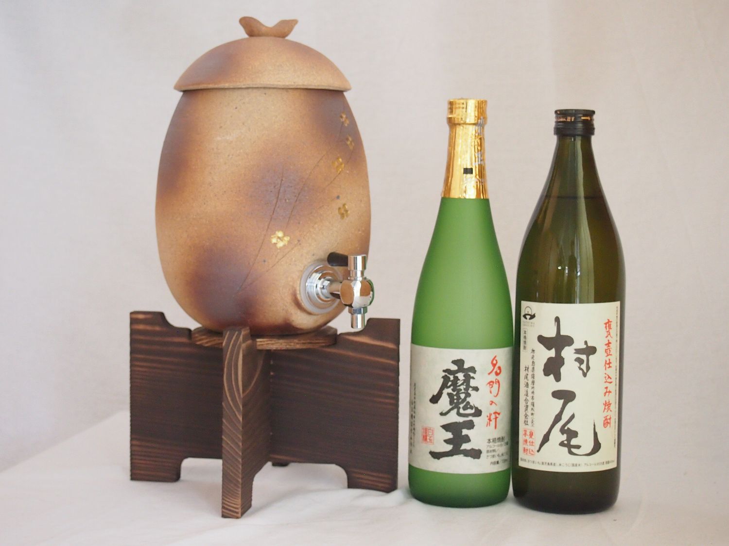 信楽焼・明山窯　焼酎サーバー　火色金小紋　2200ｃｃ(滋賀県)芋焼酎2本セット 村尾900ｍｌ 魔王720ｍｌ(鹿児島) 31,875円