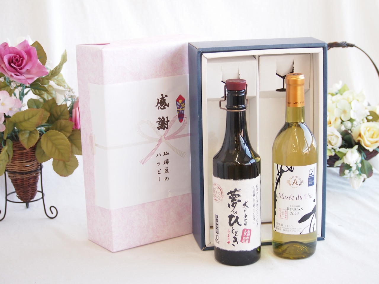 感謝の贈り物ボックス プレミアムな長期熟成麦焼酎と国産ワインセット(ミュゼドゥヴァン 善光寺竜眼白ワインやや辛口(長野県) 720ml夢のひととき長期貯蔵5年熟成麦焼酎(大分県)720ml
