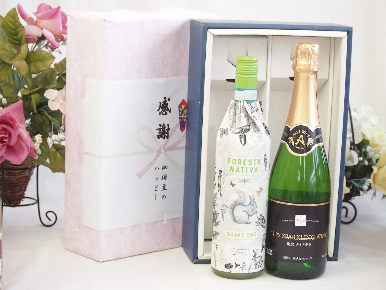 【最大2000円オフクーポン17日1:59迄】春の贈り物便り 感謝の贈り物ボックス イタリアソアーヴェ白ワインと国産ワインセット(塩尻ナイアガラスパークリング白ワインやや甘口(長野県)720mlフォレスタ ナティヴァ ソアーヴェ (イタリア) 750ml