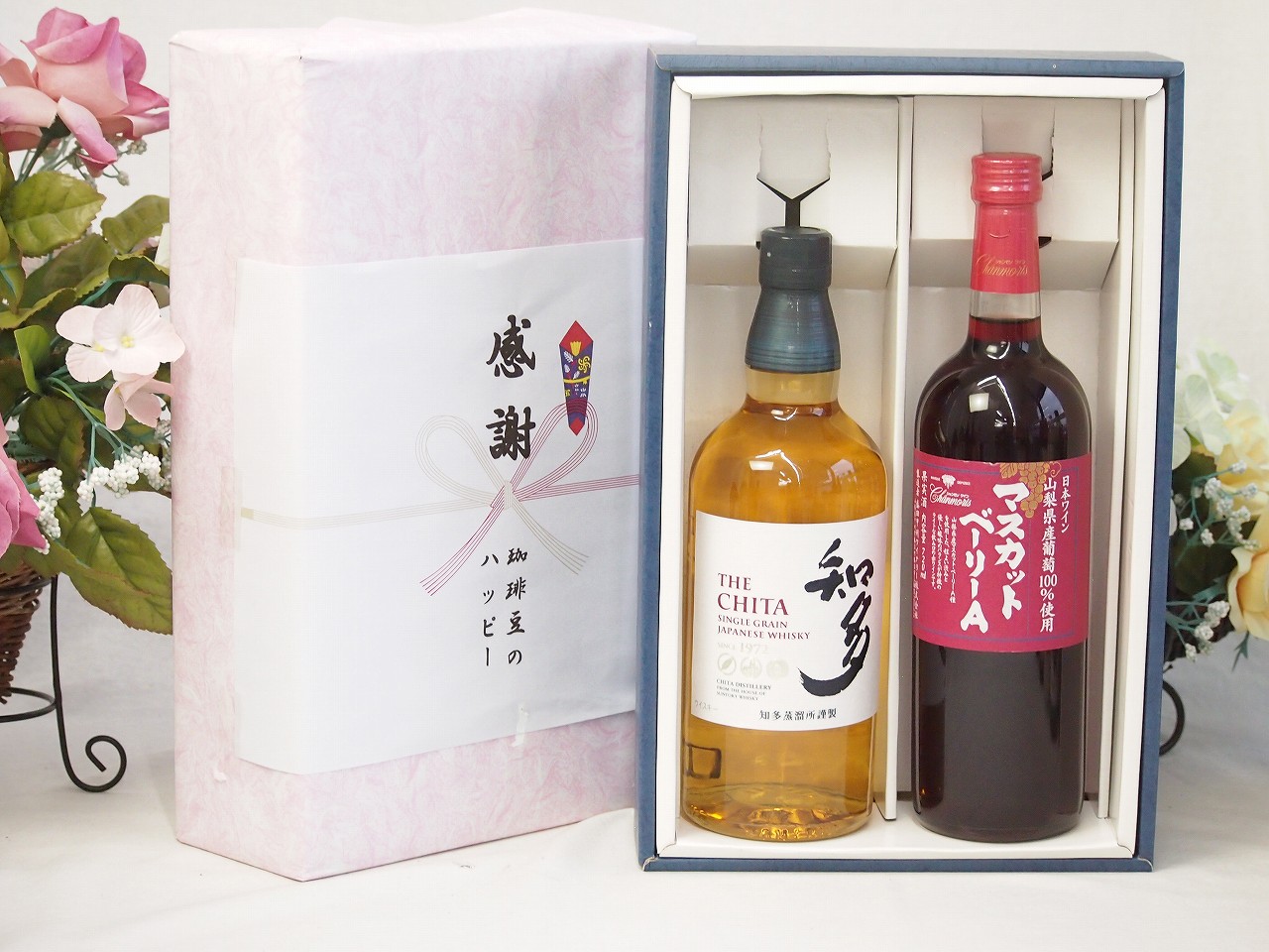 【最大2000円オフクーポン17日1:59迄】春の贈り物便り 感謝の贈り物ボックス 国産ウィスキー 知多と国産ワインセット(山梨県産葡萄100％使用 マスカットベーリーA赤ワイン ライトボディ(山梨県)720ml知多シングルモルト700ml