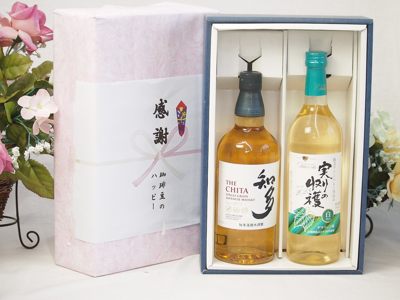 【最大2000円オフクーポン17日1:59迄】春の贈り物便り 感謝の贈り物ボックス 国産ウィスキー 知多と国産ワインセット(実りの収穫 白辛口ワイン 辛口(山梨県)720ml知多シングルモルト700ml