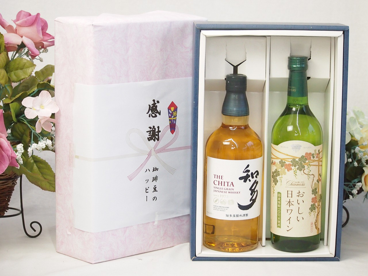 父の日贈り物 感謝の贈り物ボックス 国産ウィスキー 知多と国産ワインセット(国産葡萄100％使用 おいしい日本ワイン 白ワイン やや辛口(山梨県)720ml知多シングルモルト700ml｜贈り物本舗じざけや