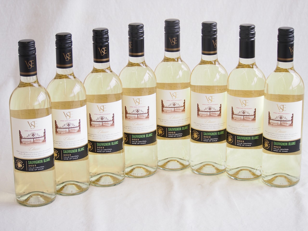 8本セット(クラシック ソーヴィニヨン・ブラン白ワイン (チリ)) 750ml×8本