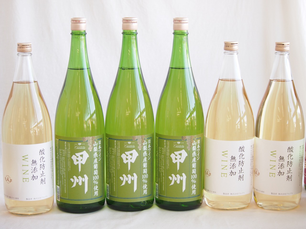 大容量ボトル6本セット(山梨県産葡萄100％ 甲州白ワイン やや辛口 酸化防止剤無添加 白ワイン やや辛口) 1800ml×6本