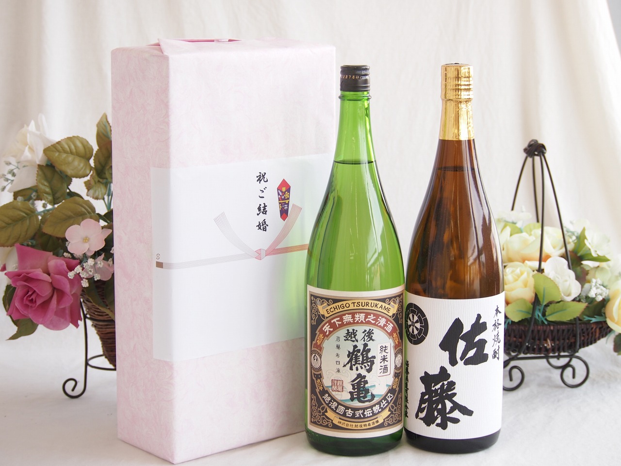 祝福の気持ちを寿々の香り日本酒セット 越後鶴亀 純米酒(新潟県)佐藤酒造 白麹仕込 佐藤芋焼酎(鹿児島県)1800ml×2本