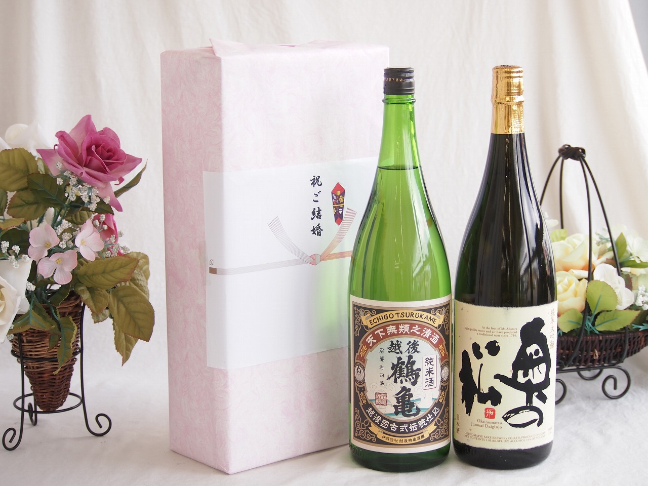 祝福の気持ちを寿々の香り日本酒セット 越後鶴亀 純米酒(新潟県)奥の松酒造 奥の松純米大吟醸(福島県)1800ml&times;2本｜贈り物本舗じざけや 9,413円