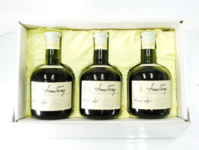 未開栓 サントリーウイスキー特級 佐治敬三 720ml 包装紙付き 従価表記① 未開栓 サントリーウイスキー特級 佐治敬三 720ml 包装紙付き 従価表記